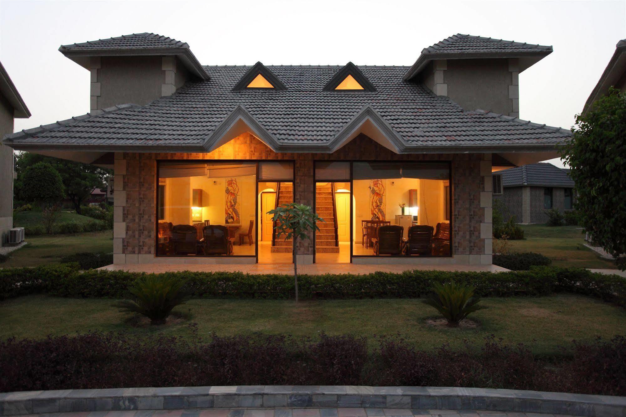 Shri Radha Brij Vasundhara Resort & Spa Govardhan Eksteriør billede