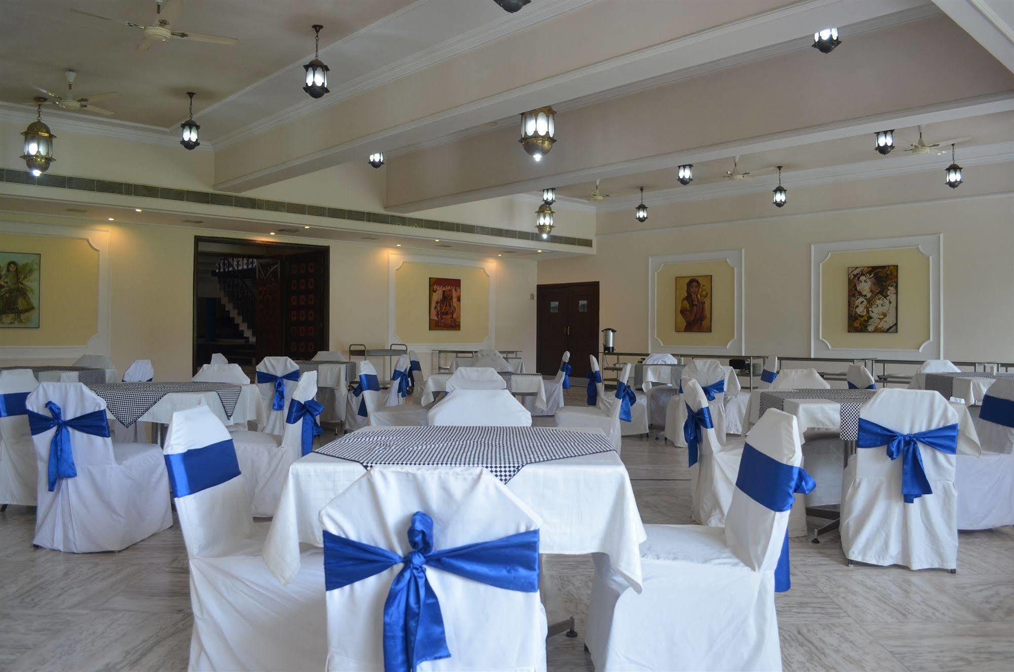 Shri Radha Brij Vasundhara Resort & Spa Govardhan Eksteriør billede