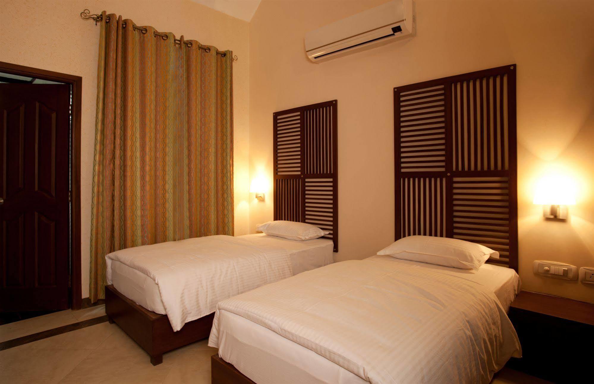 Shri Radha Brij Vasundhara Resort & Spa Govardhan Eksteriør billede