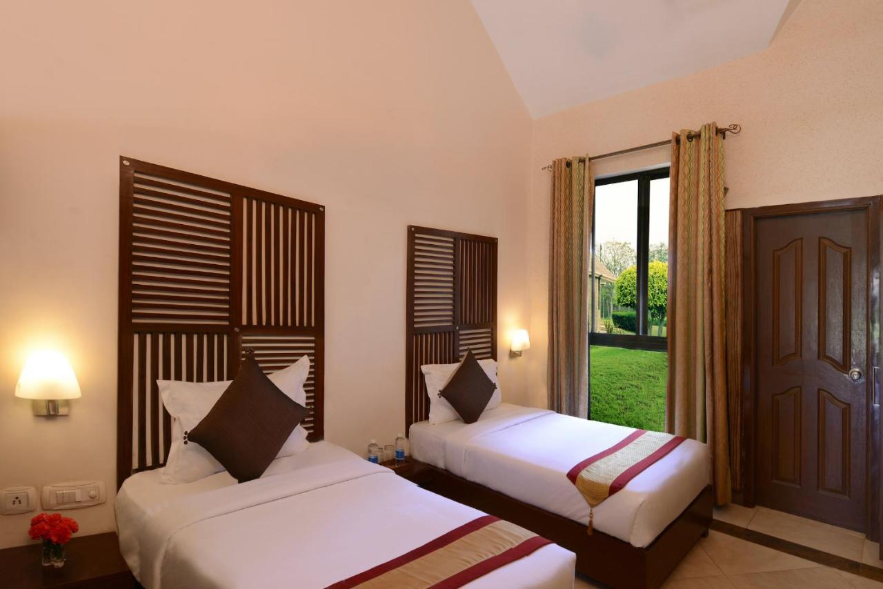 Shri Radha Brij Vasundhara Resort & Spa Govardhan Eksteriør billede