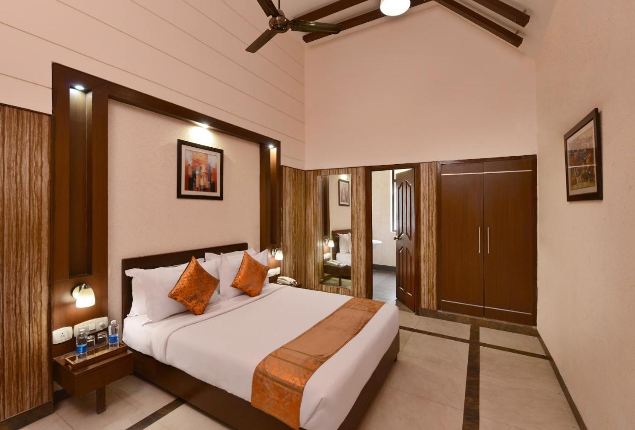 Shri Radha Brij Vasundhara Resort & Spa Govardhan Eksteriør billede