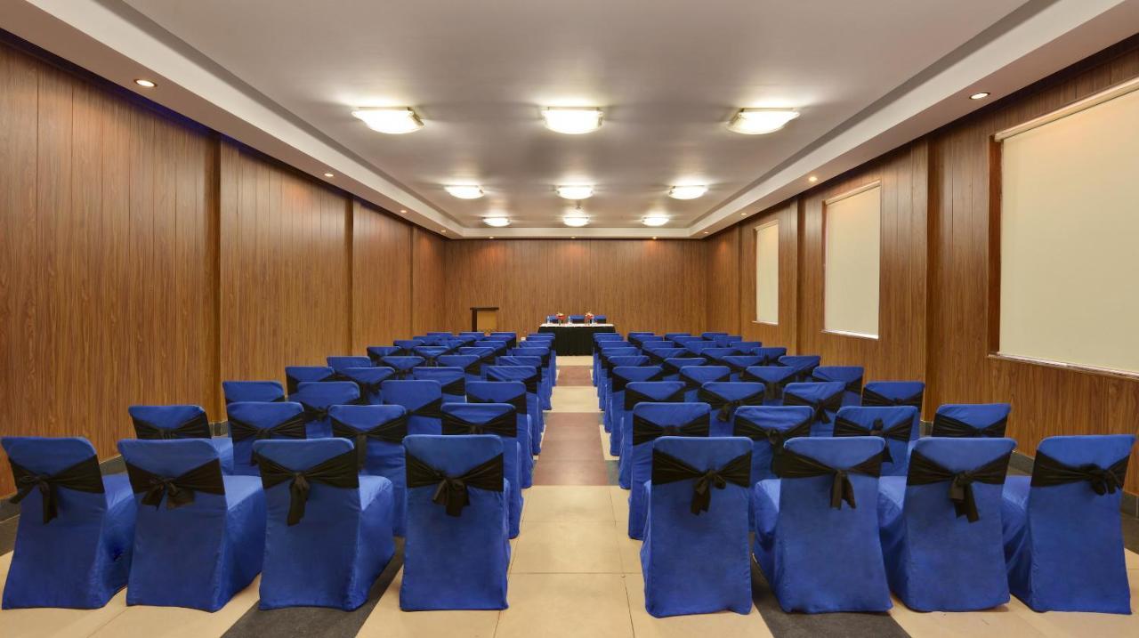 Shri Radha Brij Vasundhara Resort & Spa Govardhan Eksteriør billede