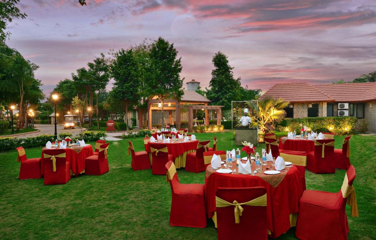 Shri Radha Brij Vasundhara Resort & Spa Govardhan Eksteriør billede