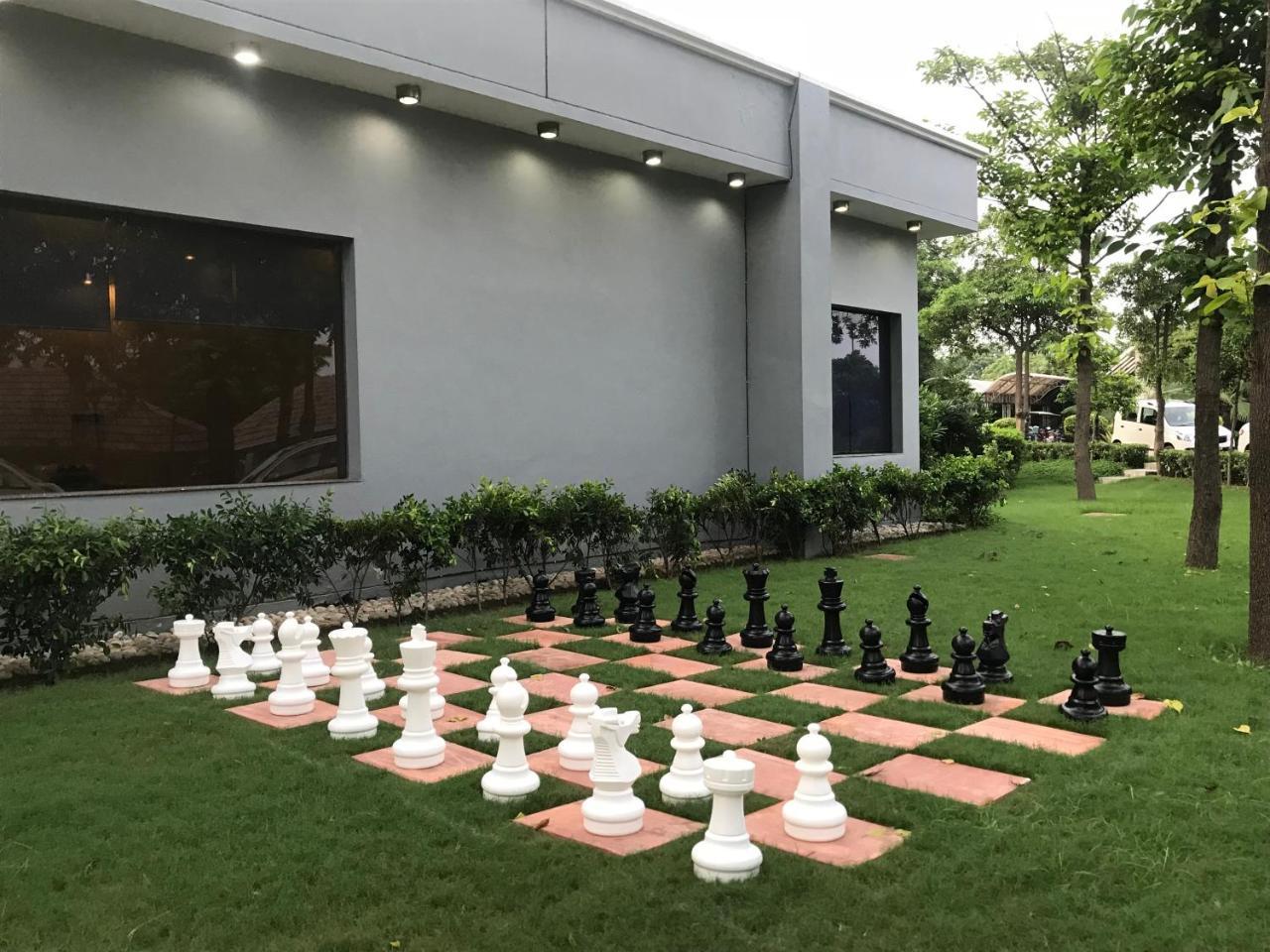 Shri Radha Brij Vasundhara Resort & Spa Govardhan Eksteriør billede